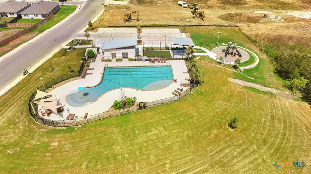 801 Cinnamon Teal, Seguin, TX 78155