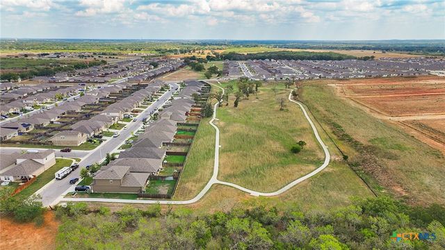 801 Cinnamon Teal, Seguin, TX 78155