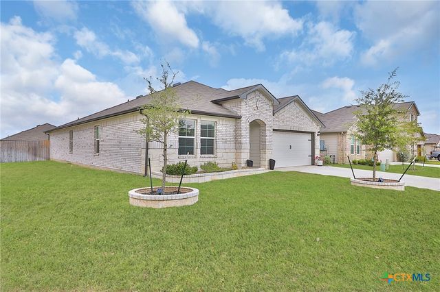 801 Cinnamon Teal, Seguin, TX 78155