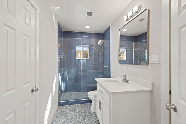 7225 Sherman Street, Houston, TX 77011