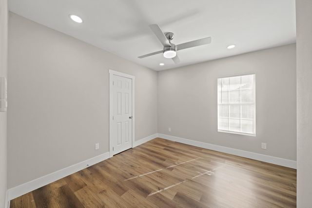 7225 Sherman Street, Houston, TX 77011