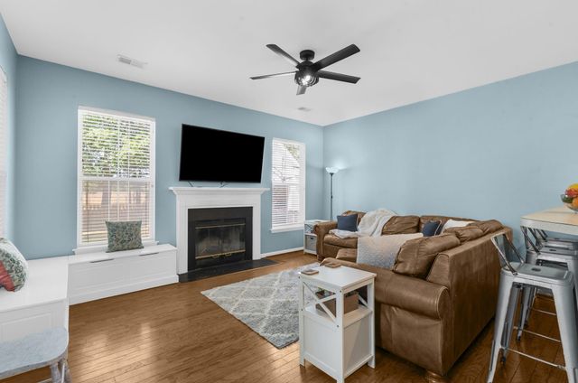 3225 Beaconsfield Road, Mount Pleasant, SC 29466