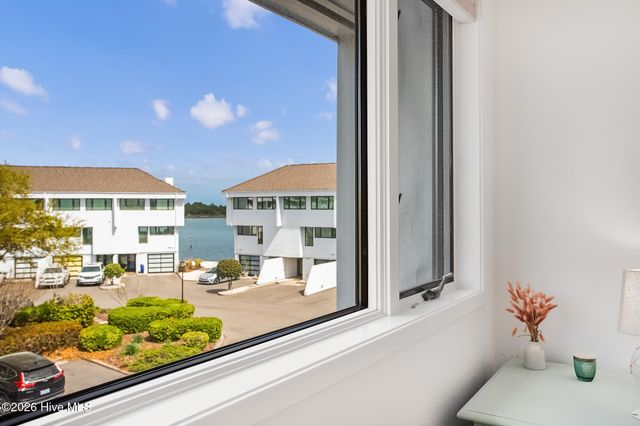 5410 Marina Club Drive, Wilmington, NC 28409