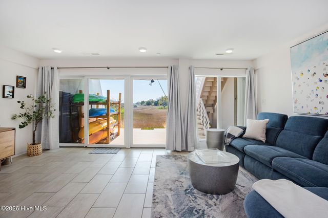 5410 Marina Club Drive, Wilmington, NC 28409