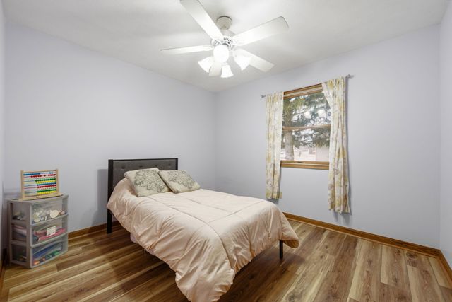 712 Dogwood Court SW, Demotte, IN 46310