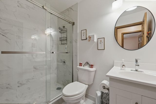 712 Dogwood Court SW, Demotte, IN 46310