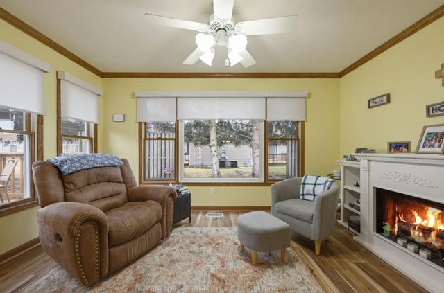 712 Dogwood Court SW, Demotte, IN 46310