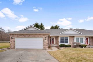 712 Dogwood Court SW, Demotte, IN 46310