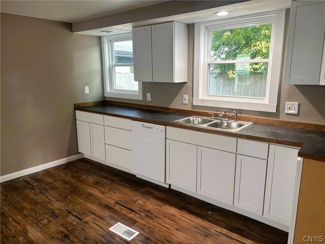 223 West 6th Street, Oswego, NY 13126