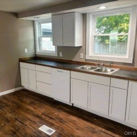 223 West 6th Street, Oswego, NY 13126