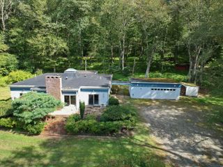 16 Pilfershire Road, Eastford, CT 06242