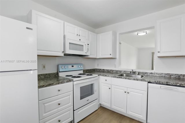 8540 N Sherman Circle 408, Miramar, FL 33025