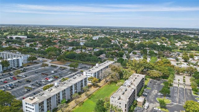 8540 N Sherman Circle 408, Miramar, FL 33025
