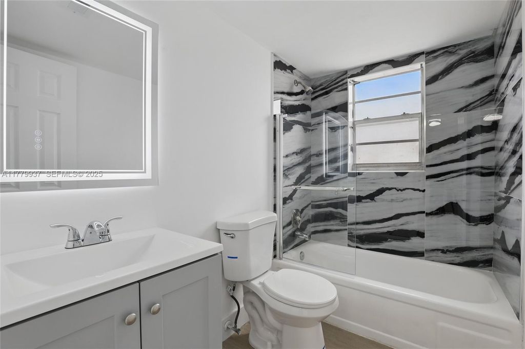 8540 N Sherman Circle 408, Miramar, FL 33025