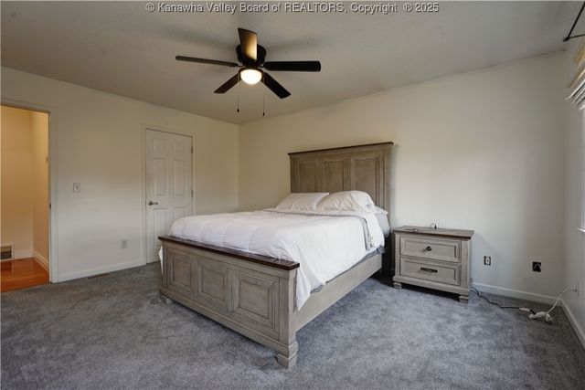 7 Good Dog Road, Charleston, WV 25312