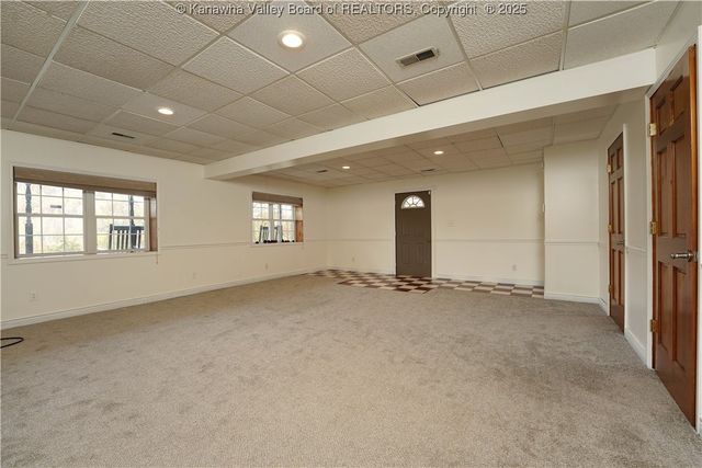 7 Good Dog Road, Charleston, WV 25312