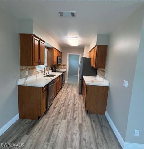 1425 Alwynne DR, Lehigh Acres, FL 33936