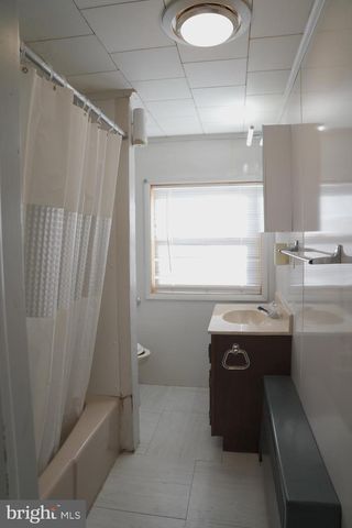 509 E MOLER AVE, Martinsburg, WV 25404