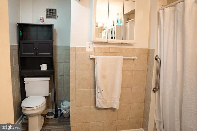 509 E MOLER AVE, Martinsburg, WV 25404