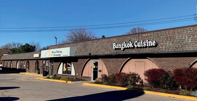 25215-25217 Gratiot Avenue, Roseville, MI 48066