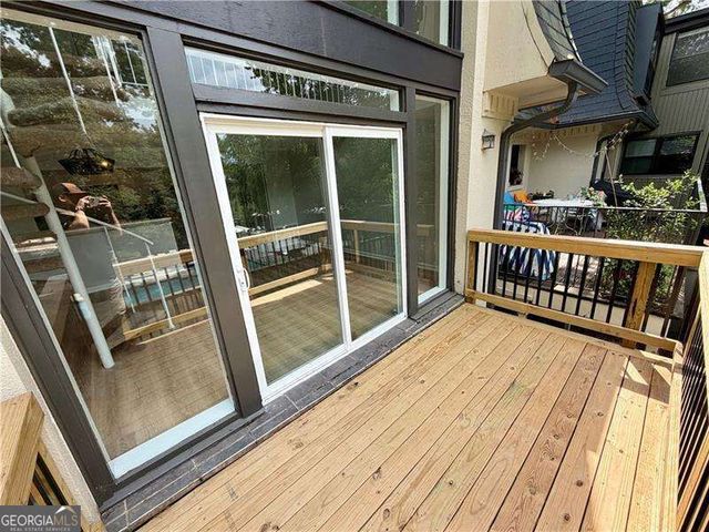 77 Adrian Place NW, Atlanta, GA 30327