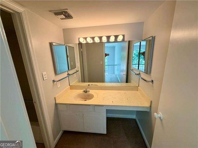 77 Adrian Place NW, Atlanta, GA 30327