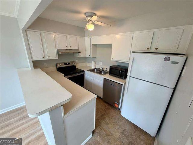77 Adrian Place NW, Atlanta, GA 30327