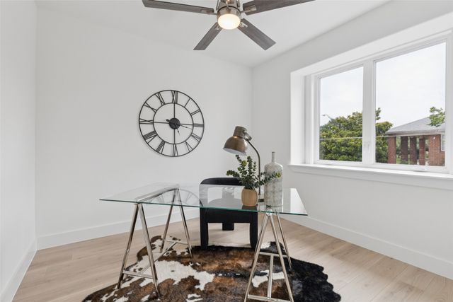 1000 W 10th Street, Dallas, TX 75208
