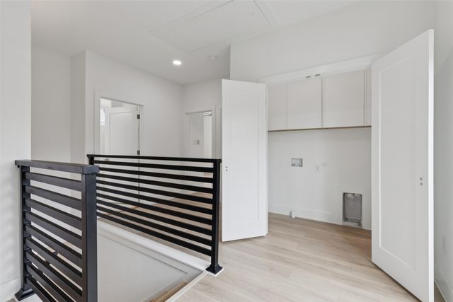 1000 W 10th Street, Dallas, TX 75208