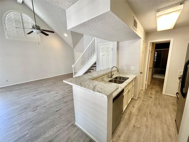 2300 Old Spanish Trail 2081, Houston, TX 77054