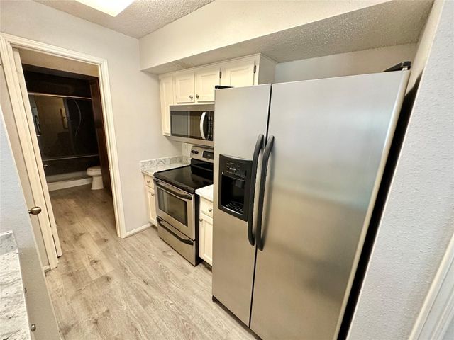 2300 Old Spanish Trail 2081, Houston, TX 77054