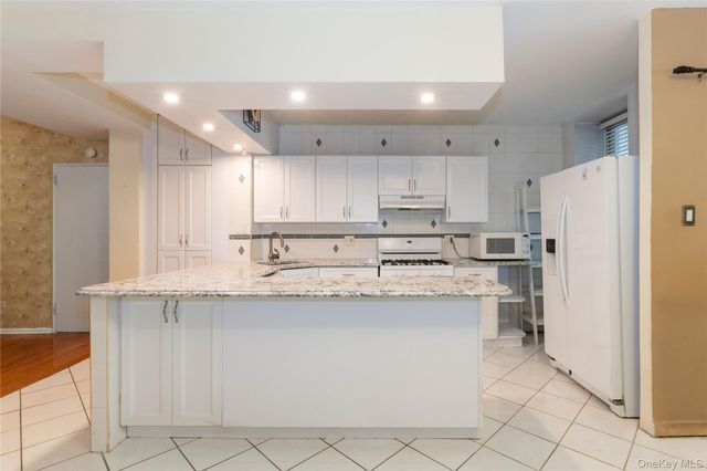 10420 68th Drive AA01, Forest Hills, NY 11375