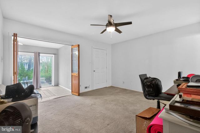 22 CLUB PL, Absecon, NJ 08205