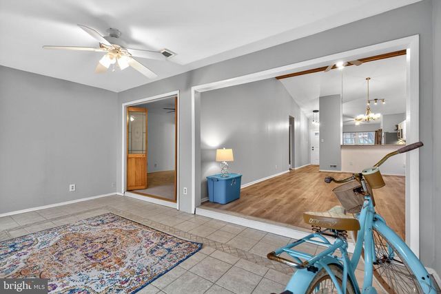 22 CLUB PL, Absecon, NJ 08205