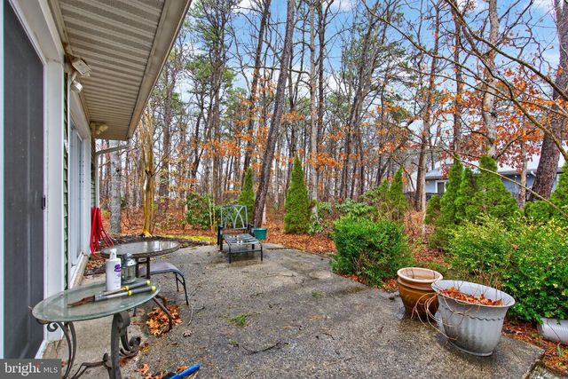 22 CLUB PL, Absecon, NJ 08205