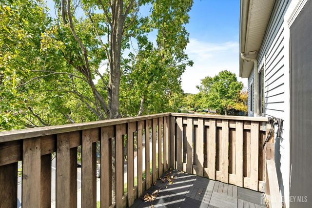 602 Aspen Drive, Plainsboro, NJ 08536