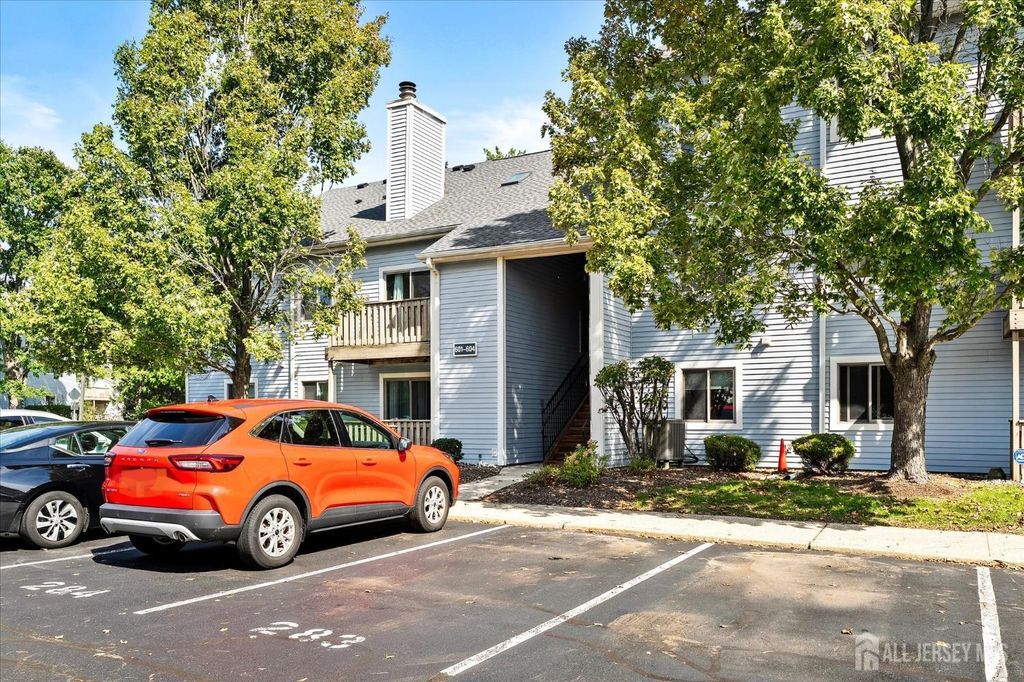602 Aspen Drive, Plainsboro, NJ 08536