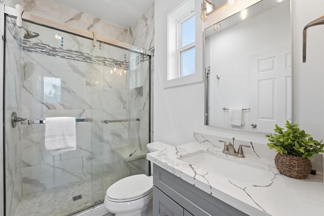 4025 A Vista Boulevard, Galveston, TX 77554