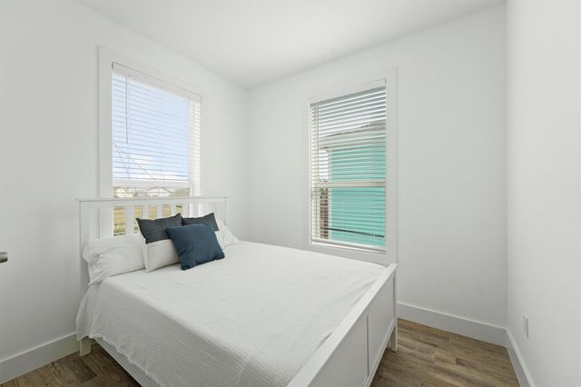 4025 A Vista Boulevard, Galveston, TX 77554