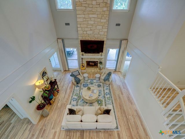 400 Royal View Road, Salado, TX 76571