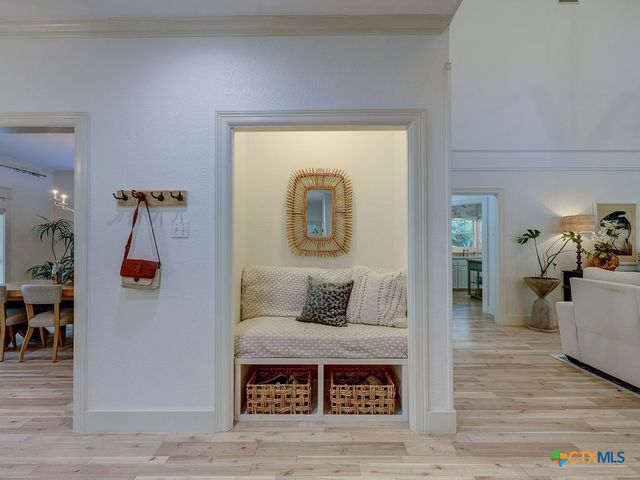 400 Royal View Road, Salado, TX 76571