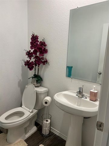 21130 Alder Oaks Dr, New Caney, TX 77357