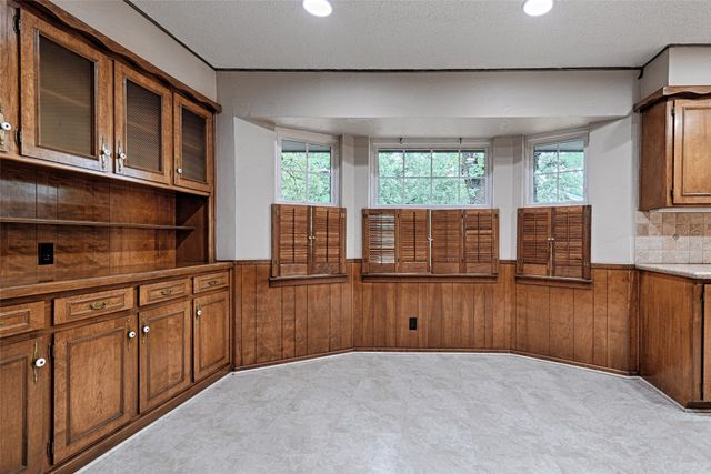1013 Mountain Terrace, Hurst, TX 76053