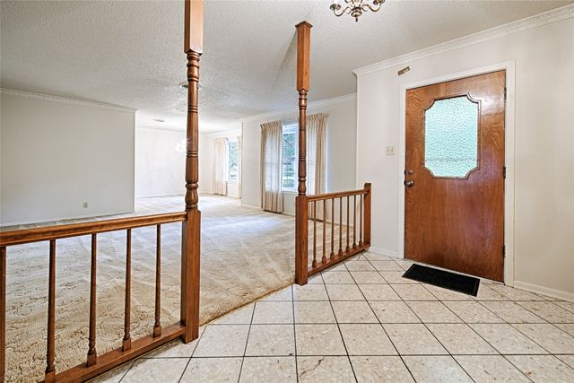 1013 Mountain Terrace, Hurst, TX 76053