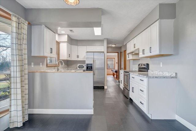 112 Donegal LN, Bedford, VA 24523