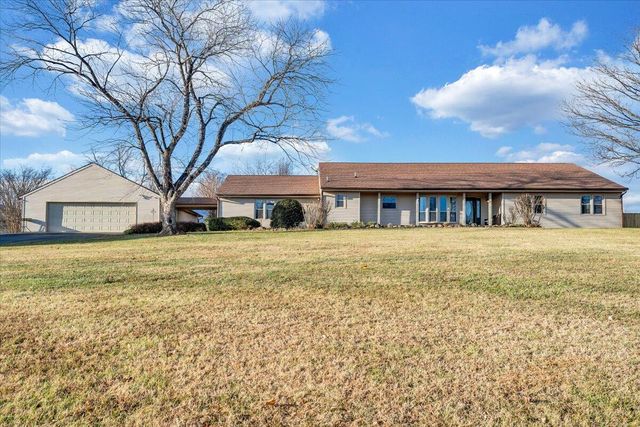 112 Donegal LN, Bedford, VA 24523