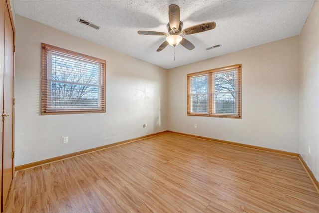 112 Donegal LN, Bedford, VA 24523