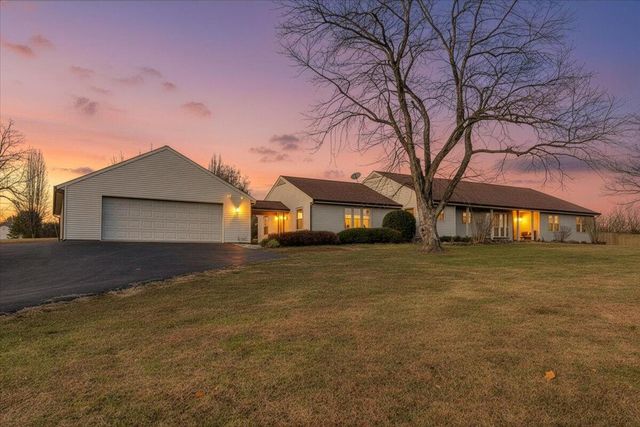 112 Donegal LN, Bedford, VA 24523