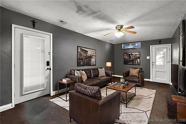 863 Santiato Drive, Fayetteville, NC 28314