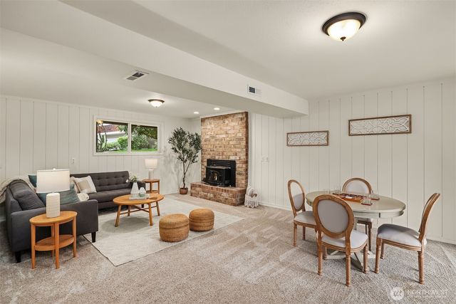 11331 NE 129th Street, Kirkland, WA 98034